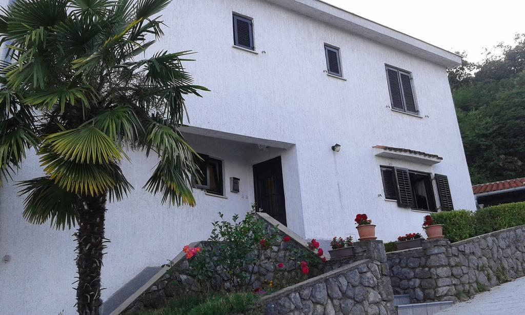 Apartments Villa Ceric Lovran Kültér fotó